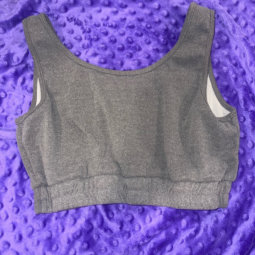 ❤️‍🔥4/$25! 
New GRAY Sports Bra